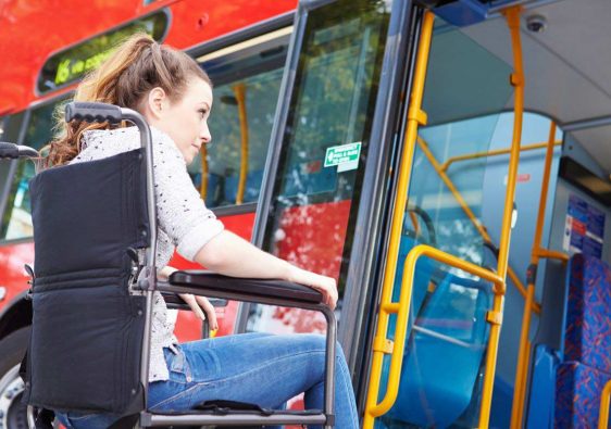Comment sensibiliser à l’importance d’un transport inclusif pour les passagers handicapés ?